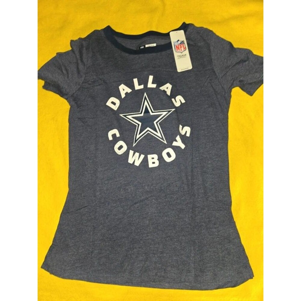 Dallas Cowboys Women's Small T-Shirt (BLOC-30)